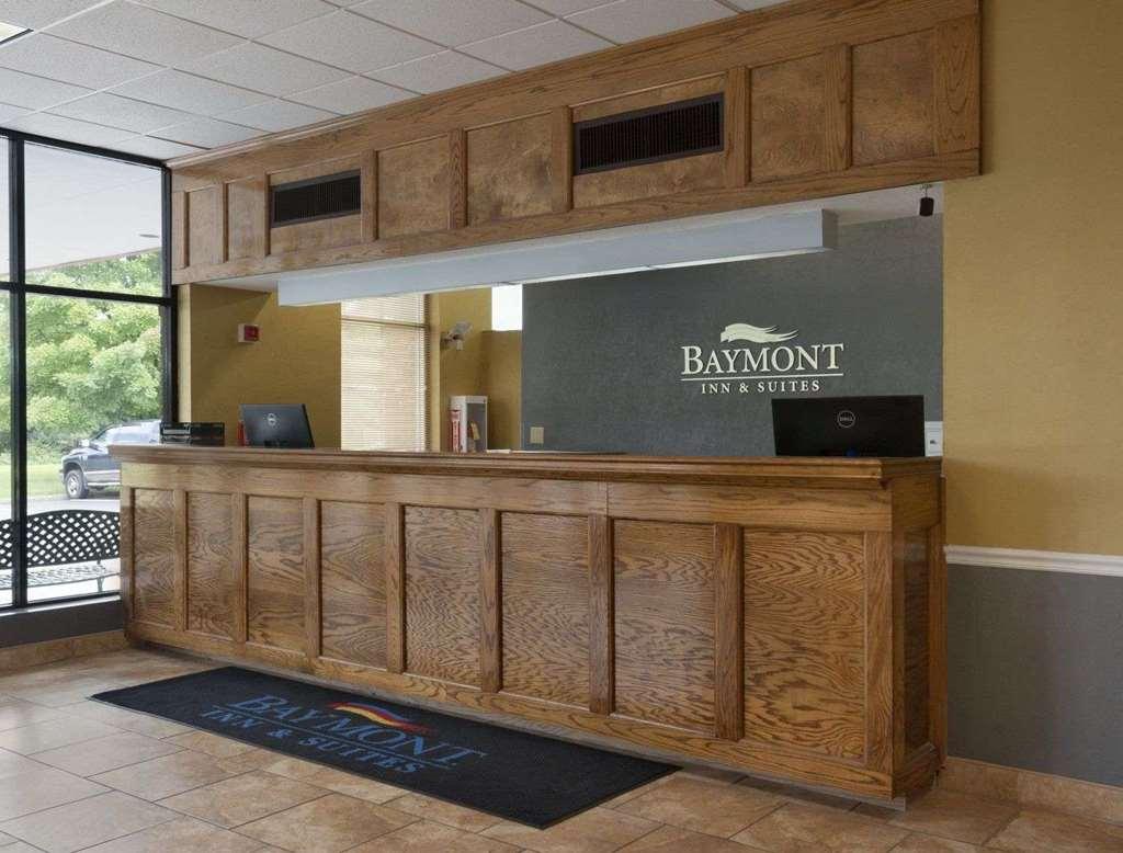 Baymont By Wyndham Salem Roanoke Area Hotel Interior photo
